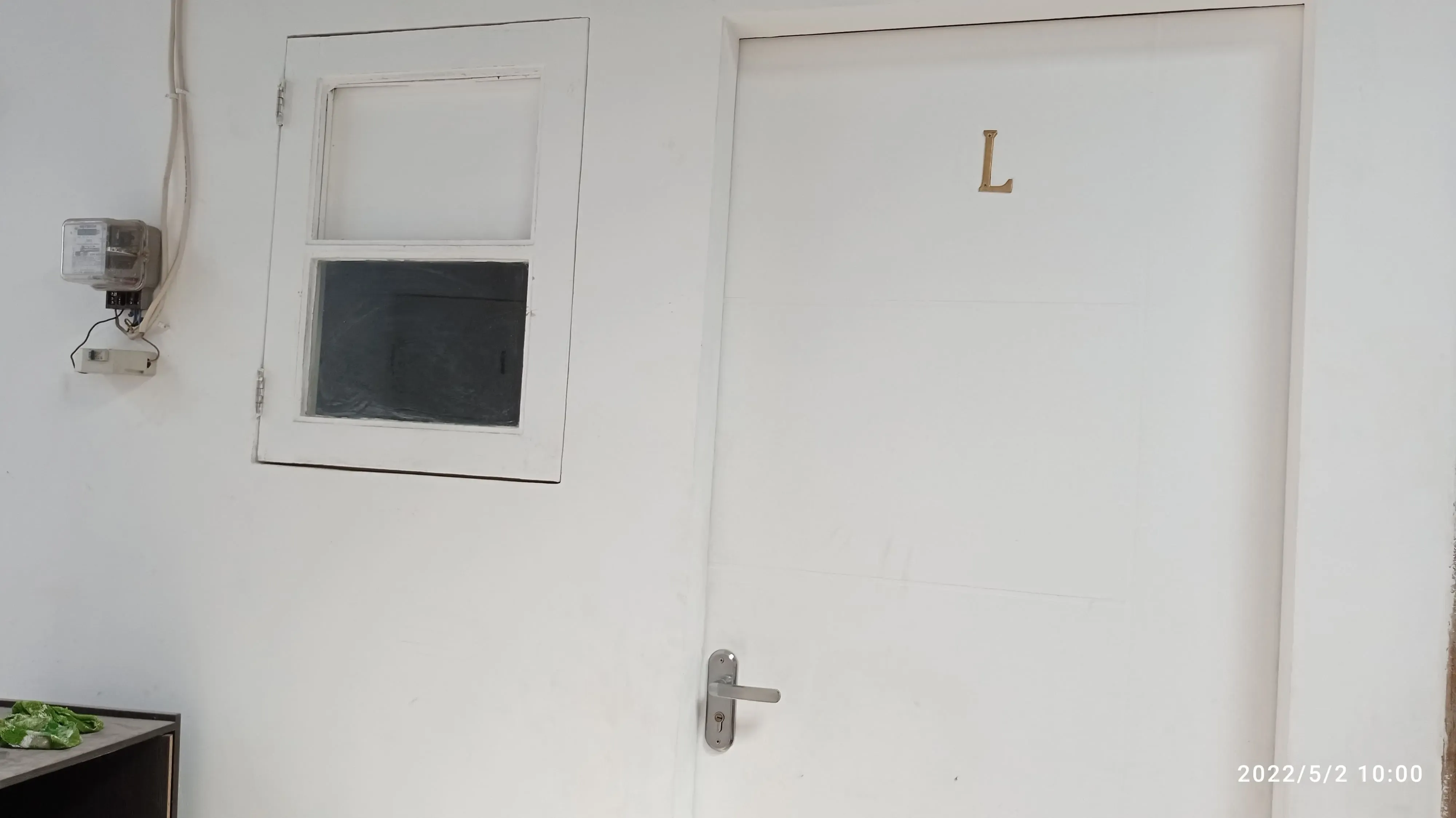 Foto Kamar L (Deluxe Room)  Kost Surabaya